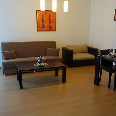 Excelsior Lejlighedshotel 3*
